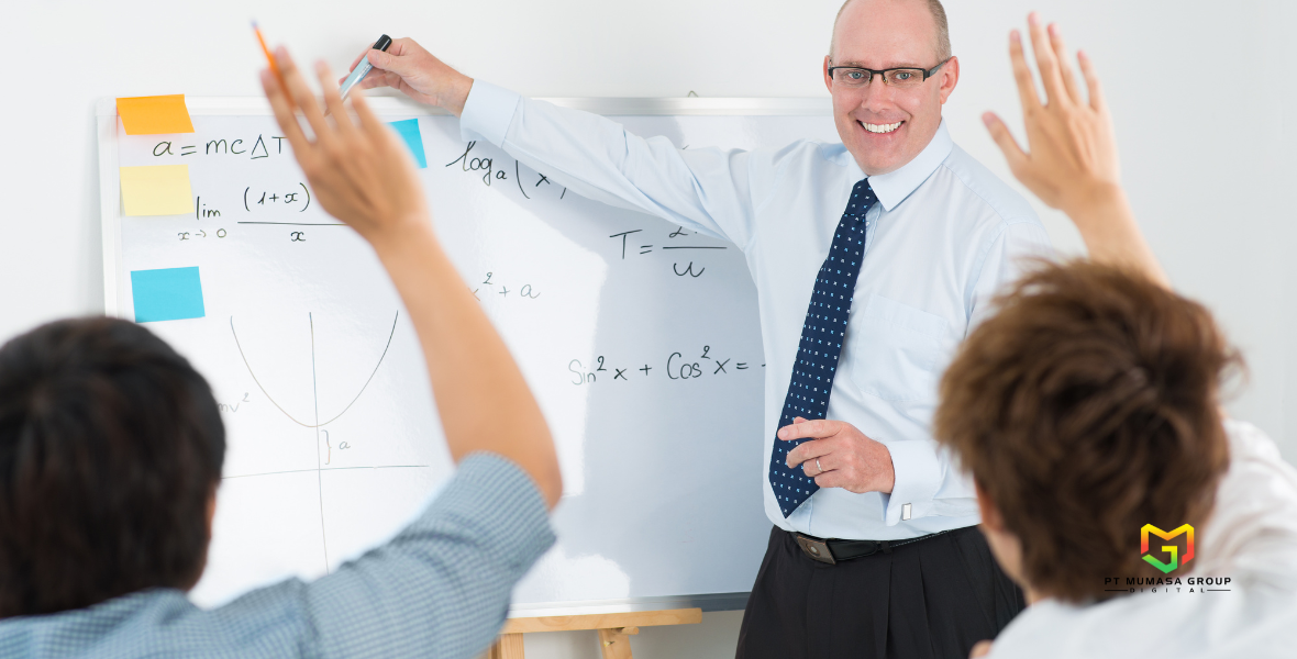 Batu-batu Kecil di Jalan: Ketika Kegagalan Menempa Langkah yang Lebih Perkasa